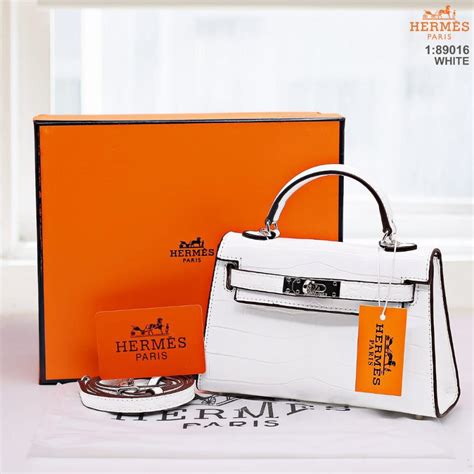 tas hermes asli dan harganya|harga handbag Hermes terbaru.